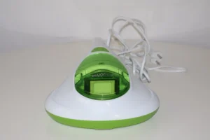 Odkurzacz Ręczny Antyalergiczny z Lampą UV-C – 300W (Zielony)